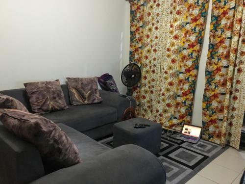 Kasirye's Homestay