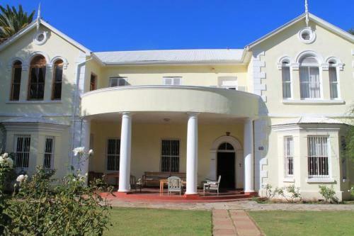 Hostal Albert House Guesthouse