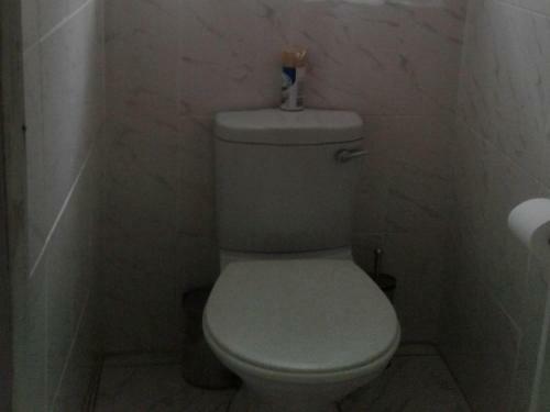 Hostal Iqhayiya Guest House