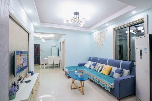 Locals Apartment Place 01