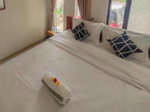 Golden Leaf Villa