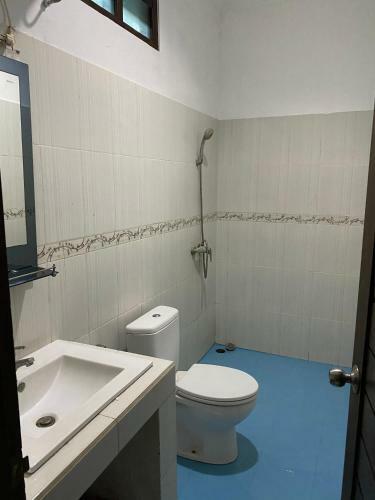 Hostal Neys Guest House