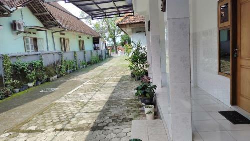 Hotel Oyo 91233 Bismo 85 Family