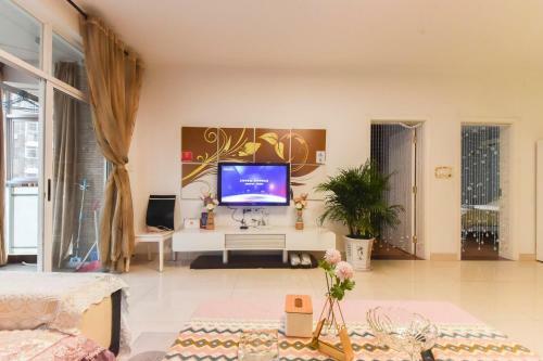 Locals Apartment Place 14