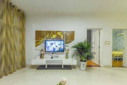 Locals Apartment Place 14