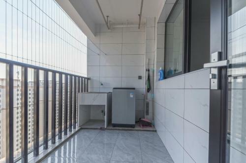 Locals Apartment House 15