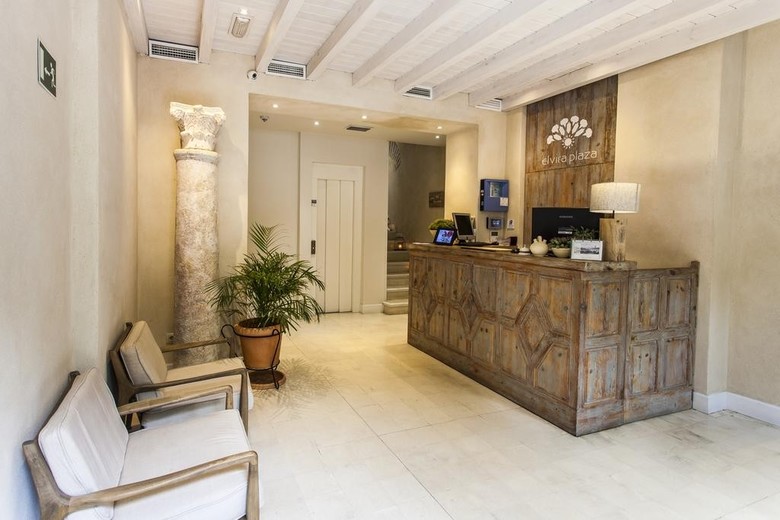 Hotel Boutique Elvira Plaza