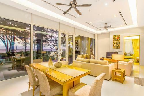?sunset Ocean Front Villa