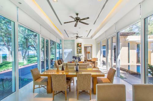 ?sunset Ocean Front Villa