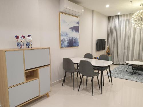 Vinhomes Grand Park Apartment.