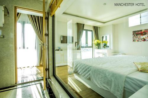 Manchester Hotel Ha Long