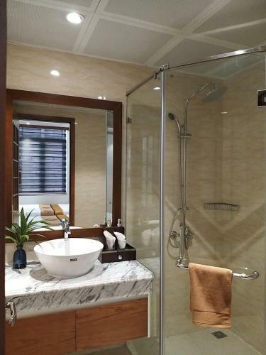 Samatha Hotel, Ha Long