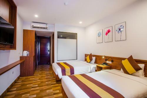 Anson Bay Hotel