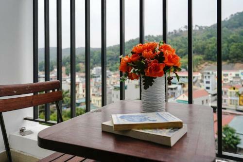 *ha Long Homestay @ Sunrise Apartment- 4 Br