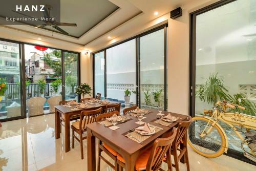 Hanz Premium Babylon Villa Hoi An