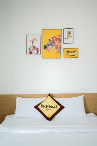 Hotel December.22