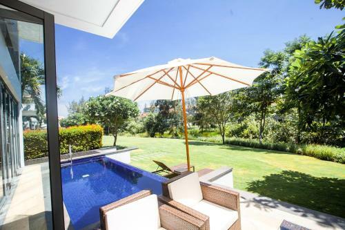 Resort Villa Beach Danang