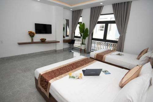 Huy Ng?c Hotel