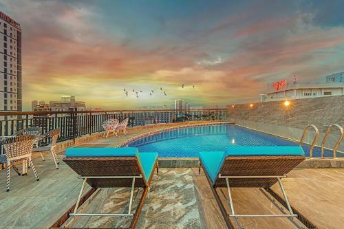 Hmn Hotel And Apartment Da Nang