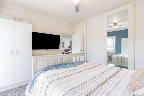 Entire Serviced Apartment With Wifi And Hot Tub