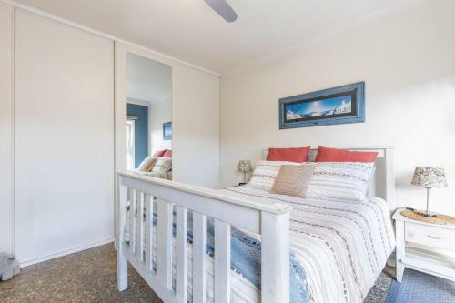 Entire Serviced Apartment With Wifi And Hot Tub