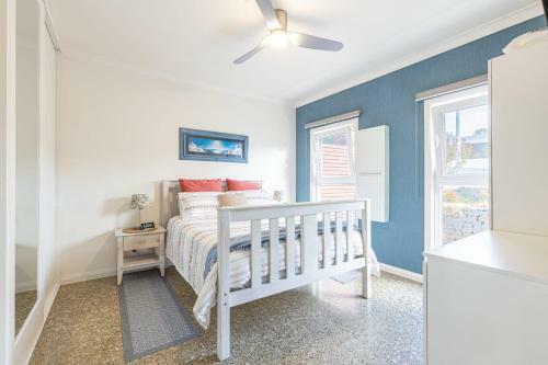 Entire Serviced Apartment With Wifi And Hot Tub