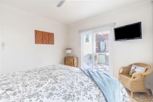 Entire Serviced Apartment With Wifi And Hot Tub