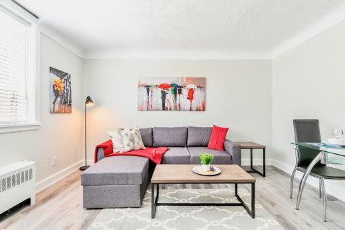 Apartamento Spacious 1br Apt With King Bed And Netflix, Near Downtown!