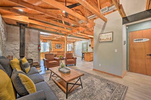 Cabin In Tonto National Forest Deck And Views!