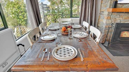 Greenstone Heights