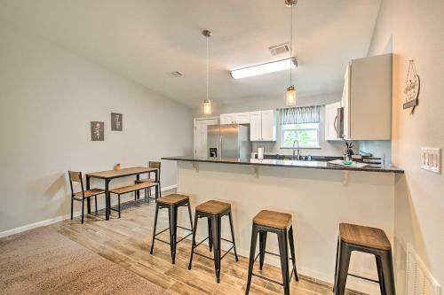 Apartamento Hot Springs Condo Steps From Hamilton Lake!