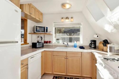 The Pyramid In Big Bear #2124 By Big Bear Vacations