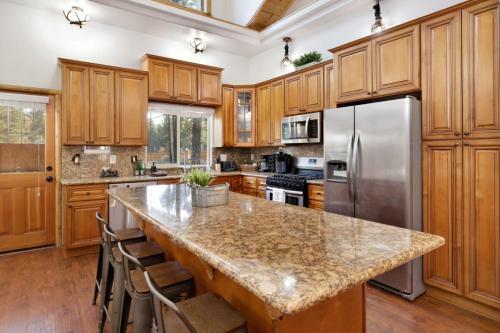 Five Bears Cabin #2070 By Big Bear Vacations