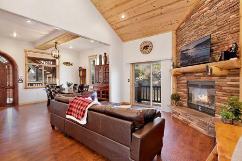 Five Bears Cabin #2070 By Big Bear Vacations
