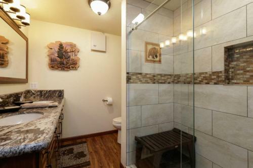 Big Bear Frontier #1943 By Big Bear Vacations