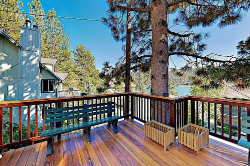 Lakeside Haven