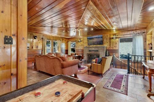 Top Notch Lodge #2056 By Big Bear Vacations