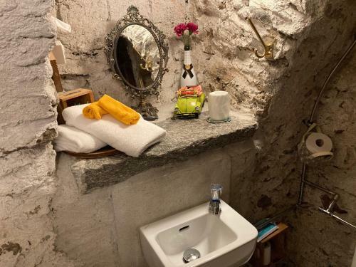 Hostal The Old Cellar (no Shower)