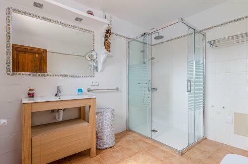 Yourhouse Ca Na Capitana, Villa With Private Pool And Garden