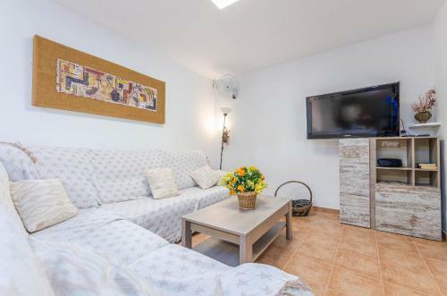 Yourhouse Ca Na Capitana, Villa With Private Pool And Garden
