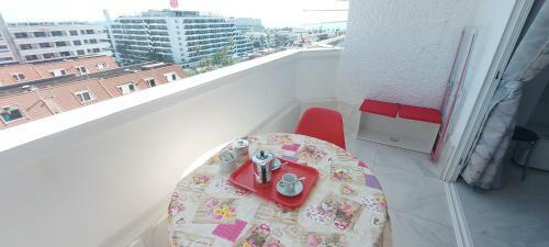 Apartamento Luxury Playa Honda, Ocean View Wifi Free