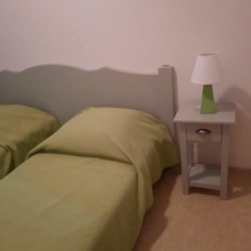 Bright Gite With Terrace And Swimming Pool
