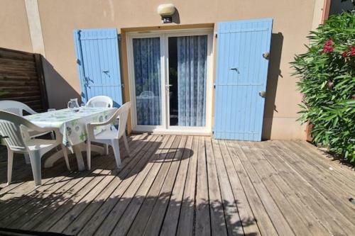 Apartment With Garden And Pool In Aubignan
