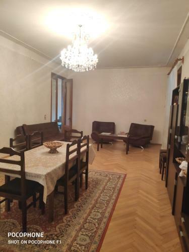 Hostal M.s.t Home
