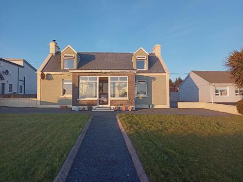 Holiday Home With Seaview