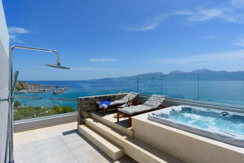 Indigo Luxury Apartment