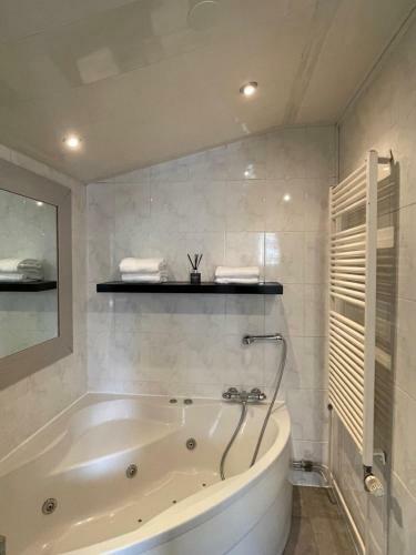 Apartamento Gezellige Knusse Studio Met Bubbelbad