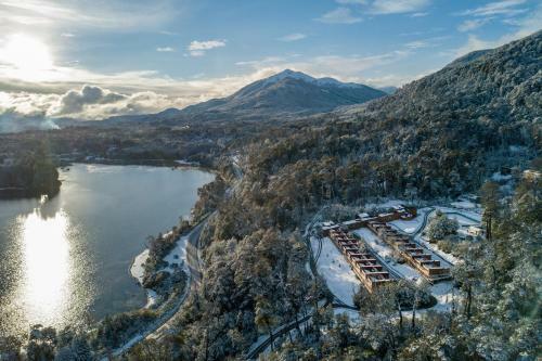 Hotel Bah�a Monta�a Resort