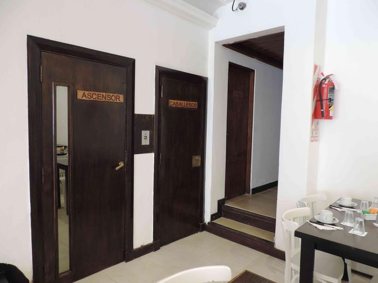 Hotel Ramos Mej�a