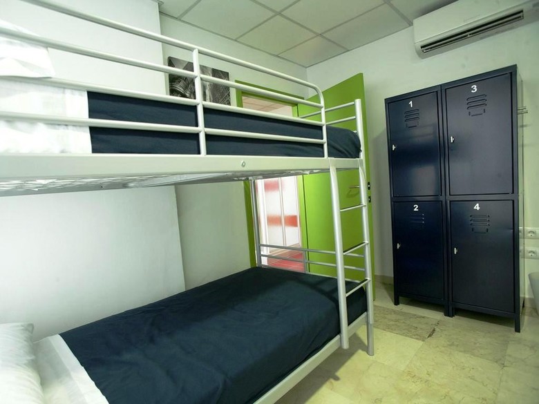 Hostal Youth Hostel 4you